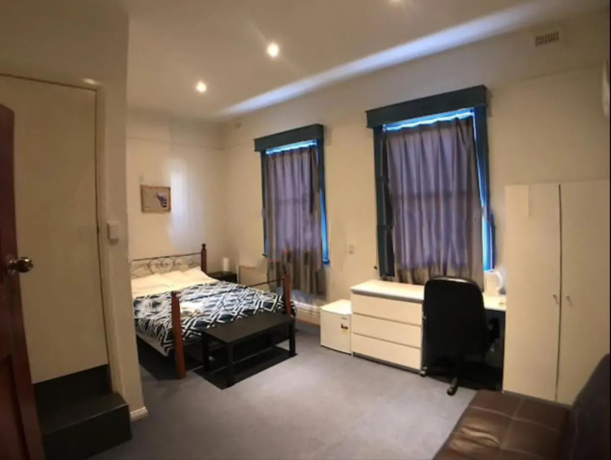 Malvern Backpackers — 2