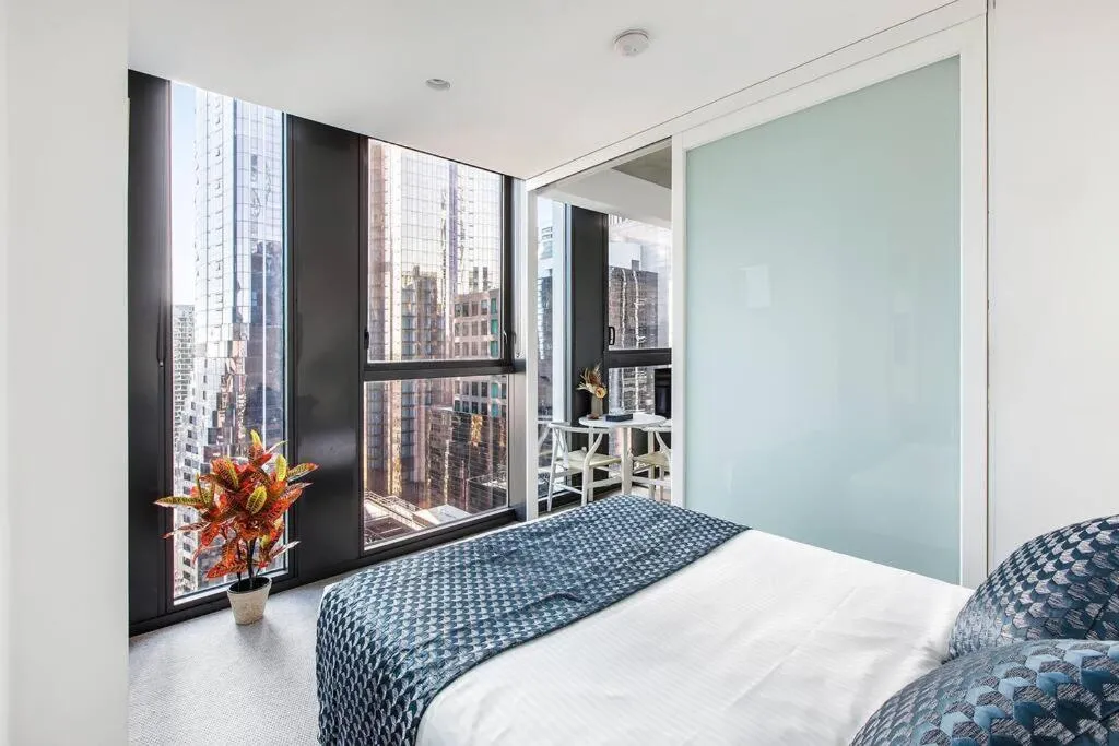 Melbourne Central Designer Studio With North Views — 2