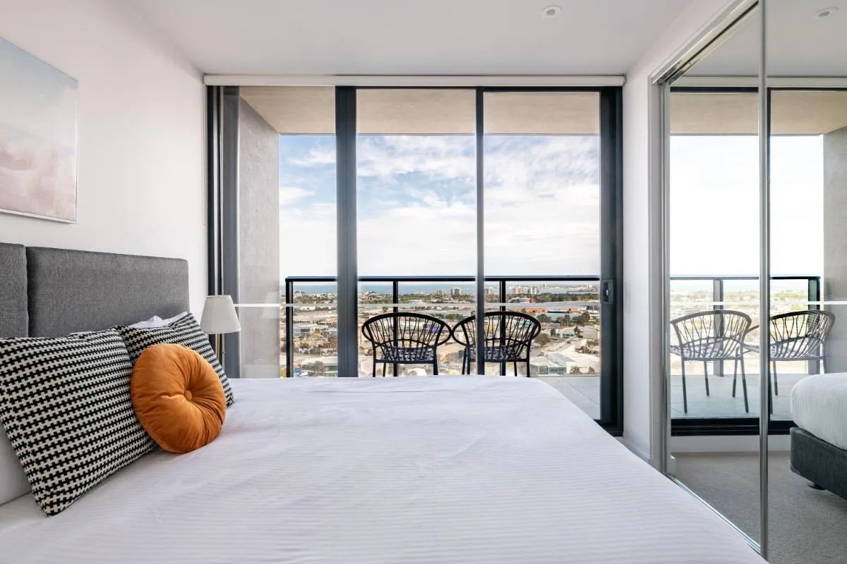 Melbourne Corporate Stays – Docklands Waterfront — 2