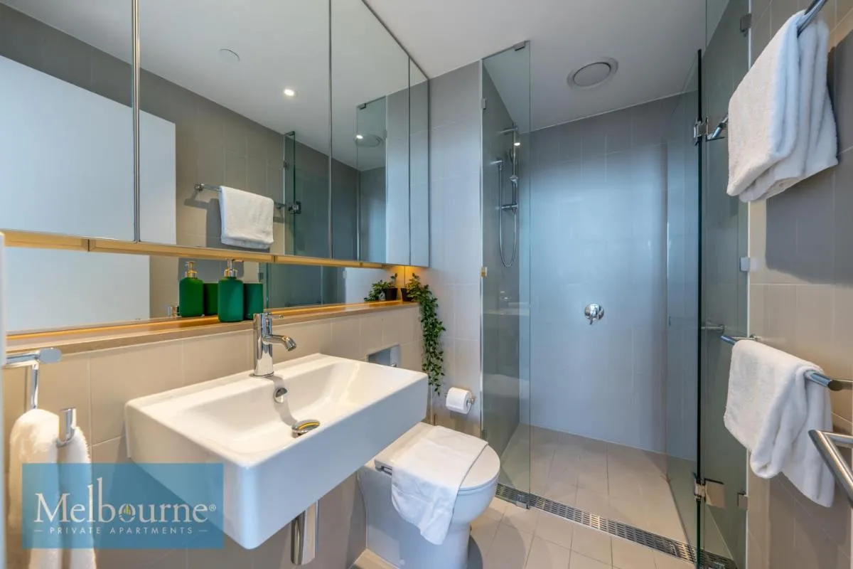 Melbourne Private Apartments – Collins Street Waterfront, Docklands — 3