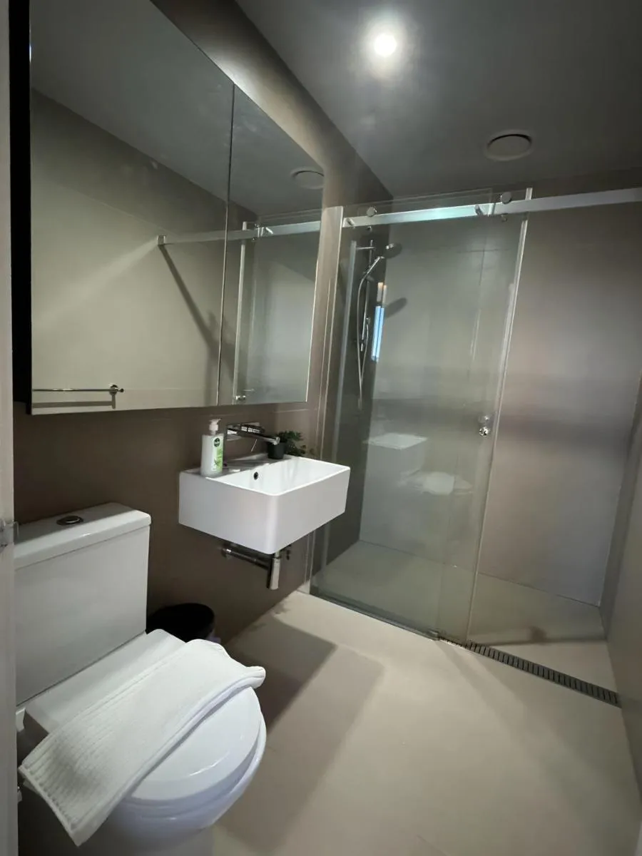 Melbourne’s Premium on Collins — 5