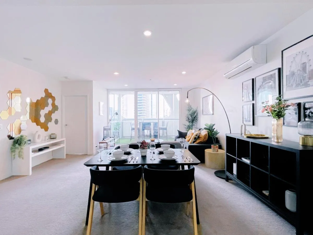 Merchant Apt by GoodLive — 4