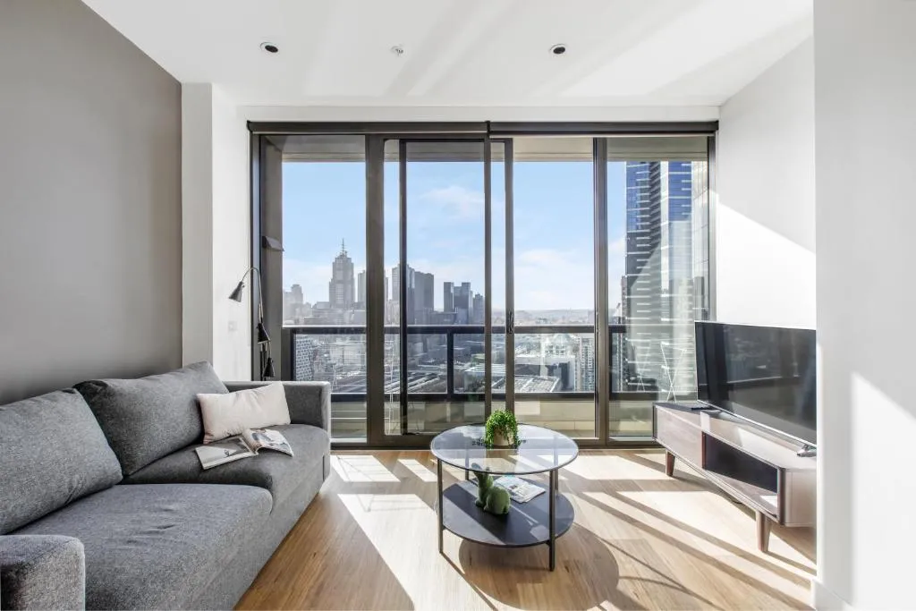 Modern Nomads Waterfront Suite near Casino with Free Carpark