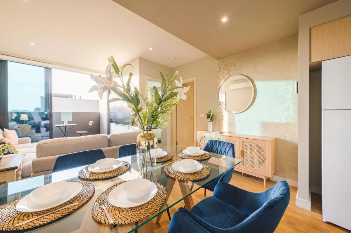 Molly’s Little Apartments — 5