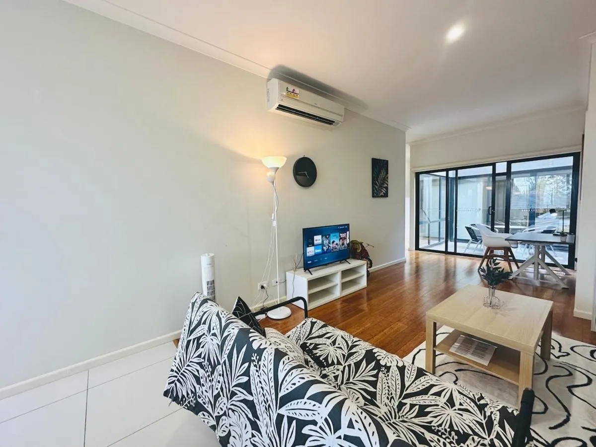 Mt Waverley Spacious 2br2ba Parking Wifi Balcony — 5