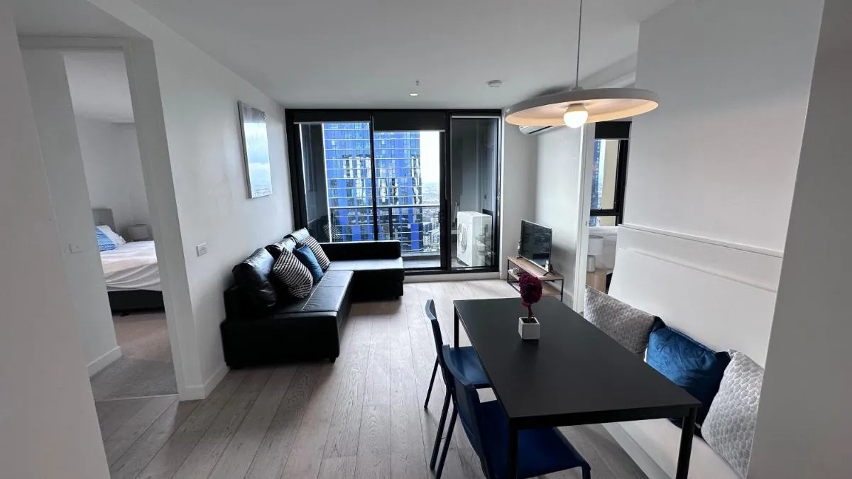 Nest Apartments MEET Empire — 2