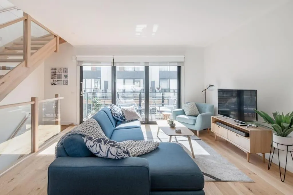 Perfect Port Melbourne Townhouse