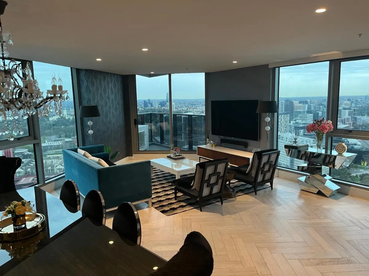 Premium Luxury Sub-Penthouse — 5