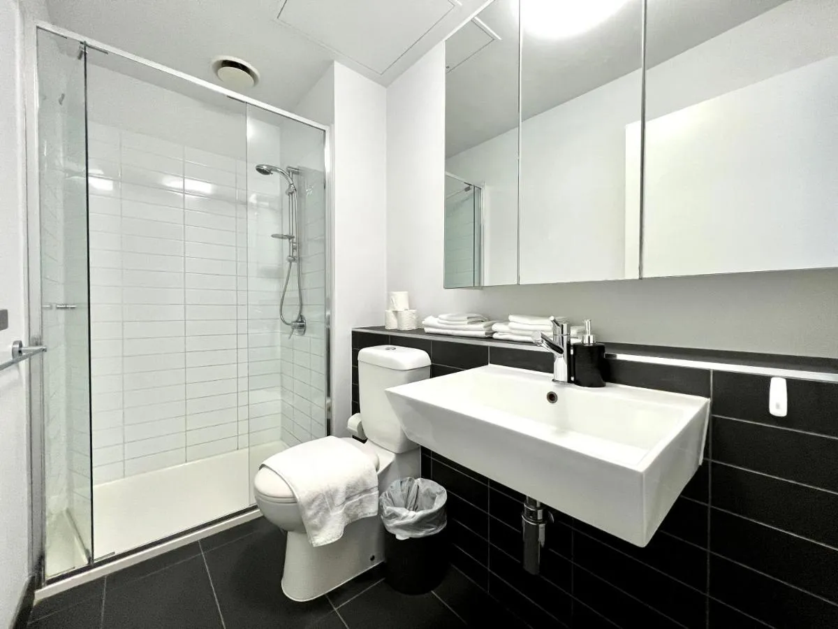 Readyset Apartments at Hudson — 3