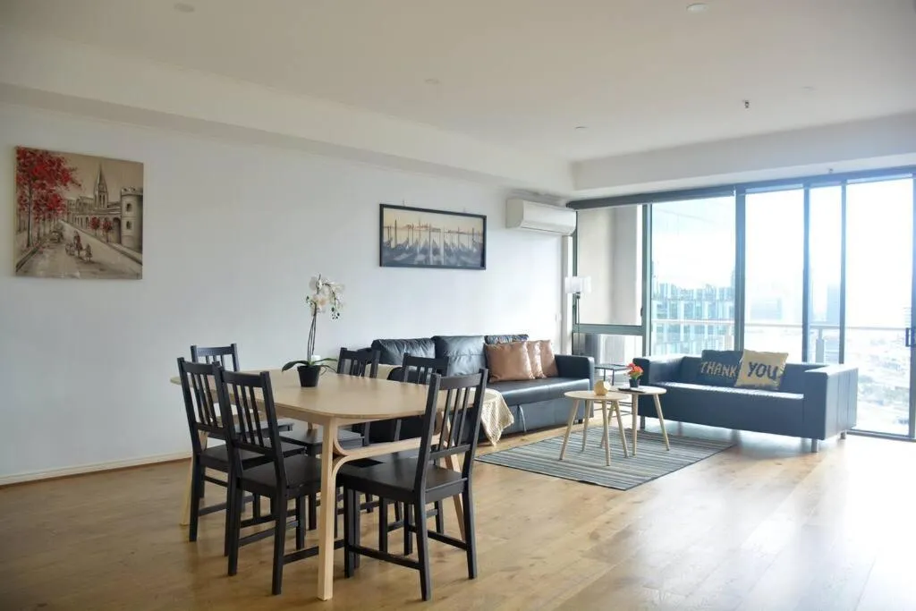 RiverView Spacious 3BR2Bath2Car WifiPoolGym Crown — 5