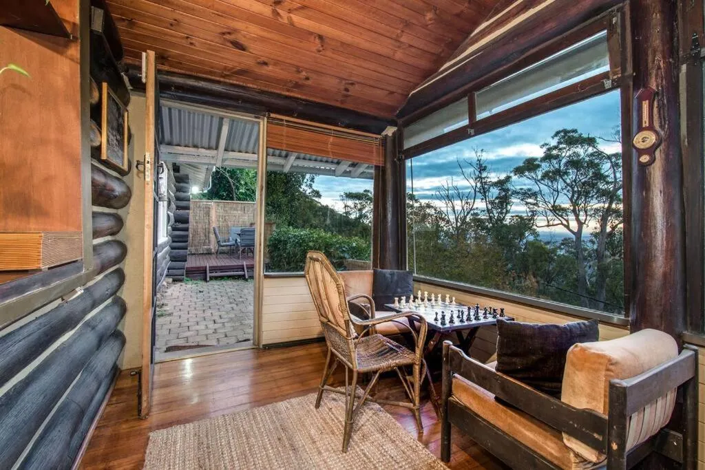 Romantic Retreat in the Dandenong Mountains — 2
