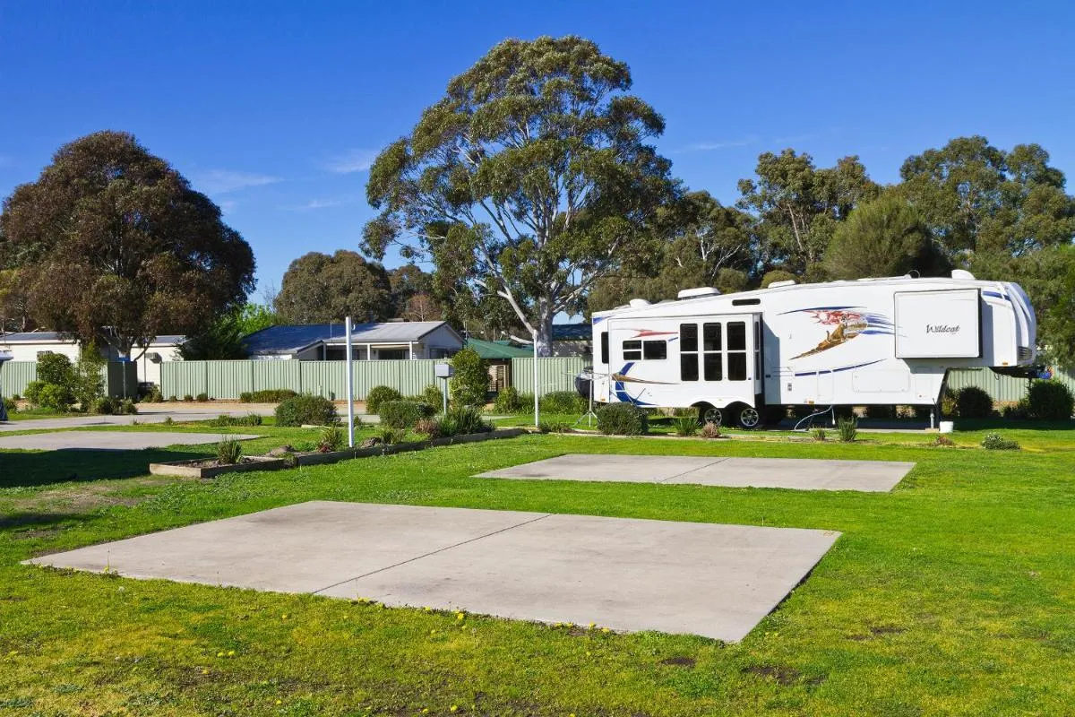 Sandhurst Motel — 5