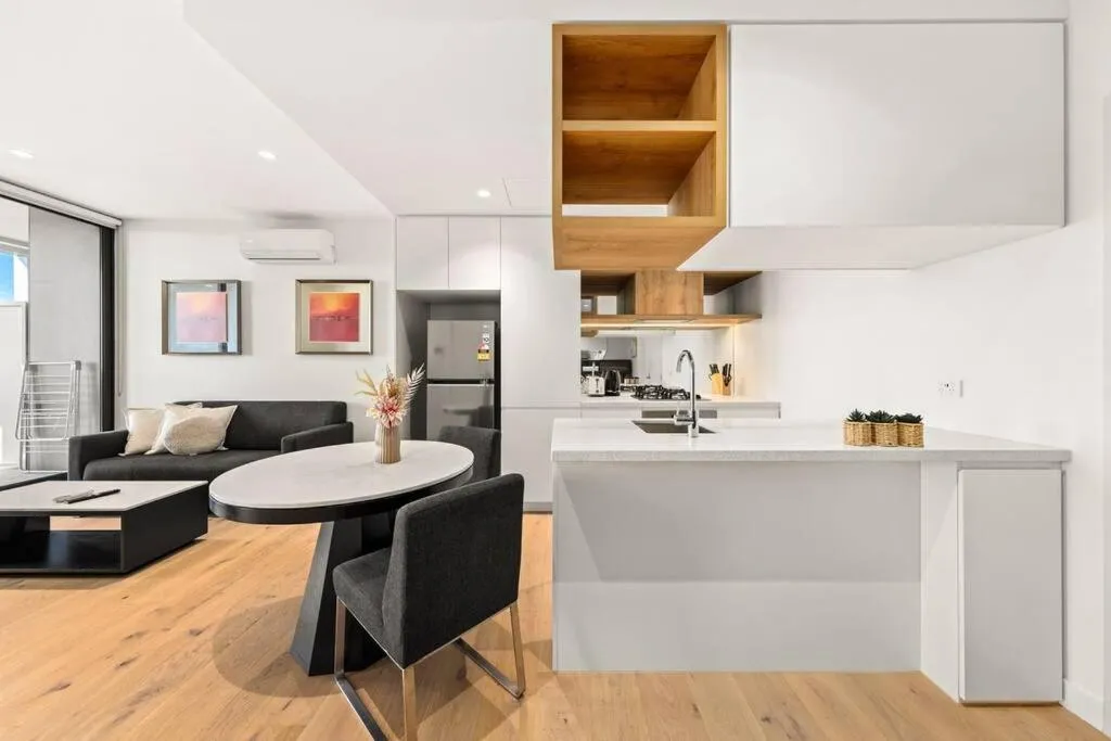 Serain Residences on 263 Normanby Road — 5
