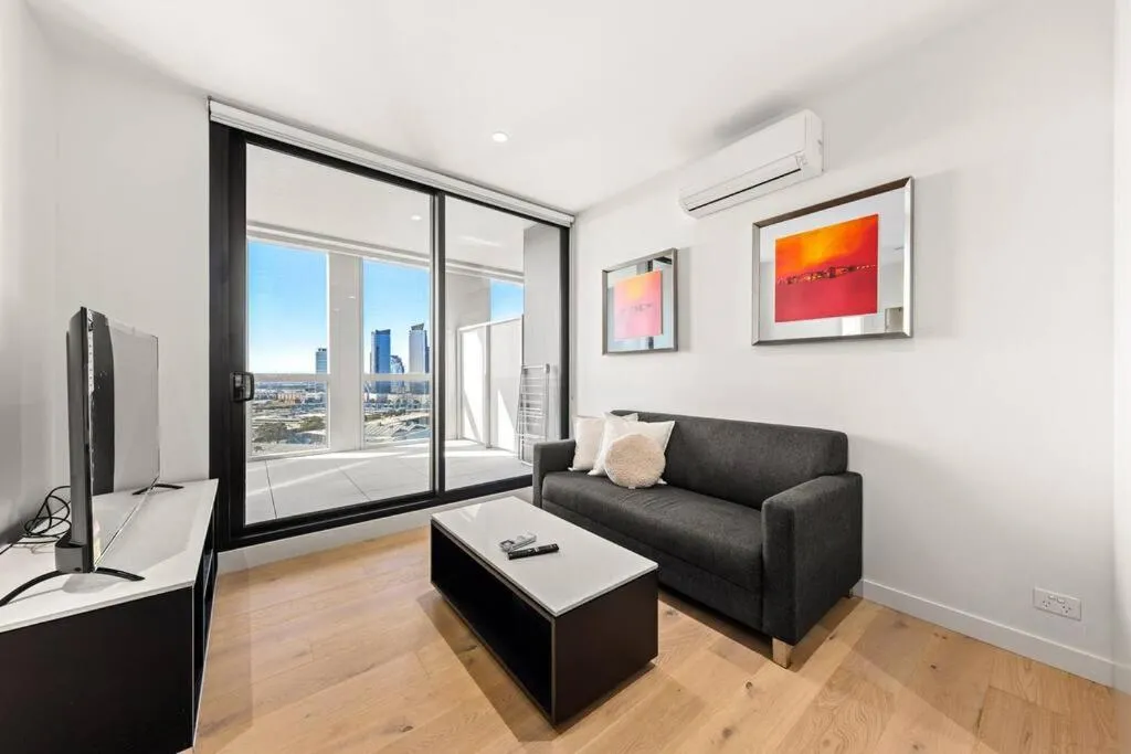 Serain Residences on 263 Normanby Road