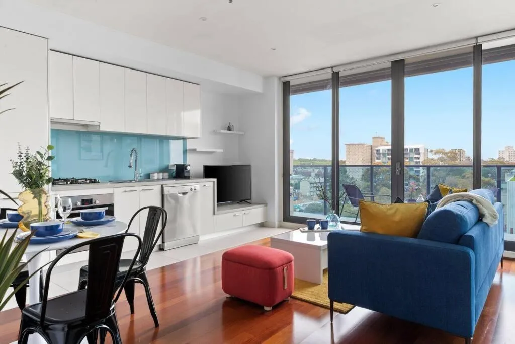 South Yarra Tranquil 2BR Abode — 4