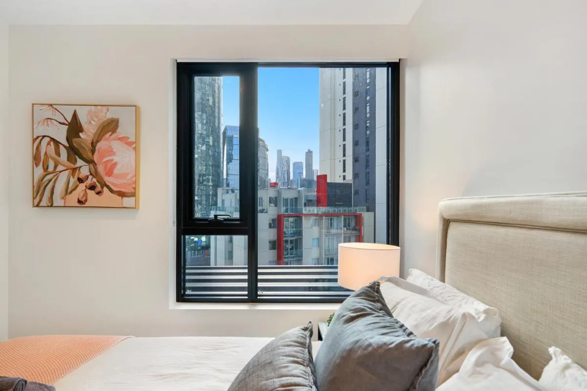Stay in Luxury at Stature – Sleeps 4 — 2