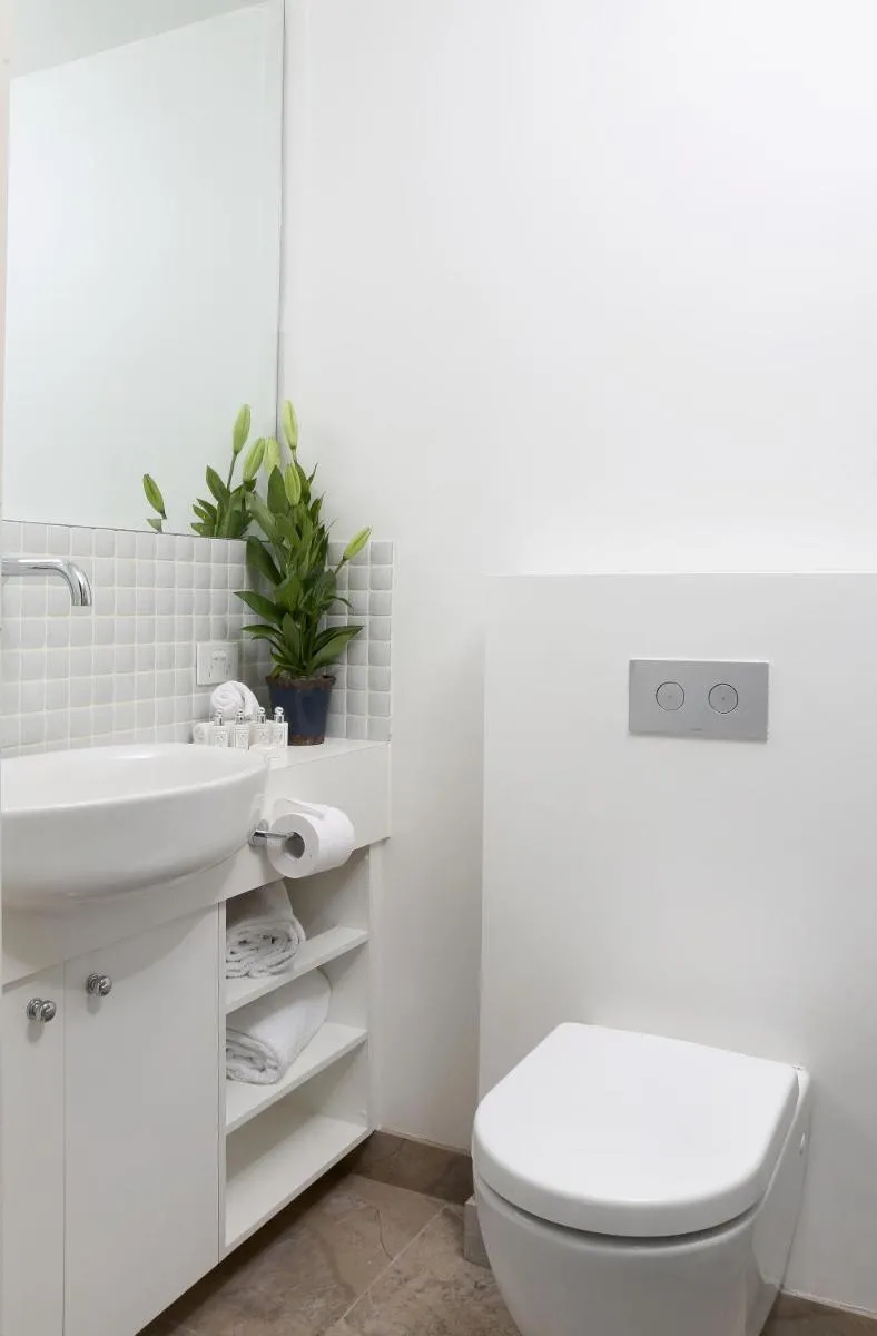 Studio 7 – Saint George Accommodation — 4