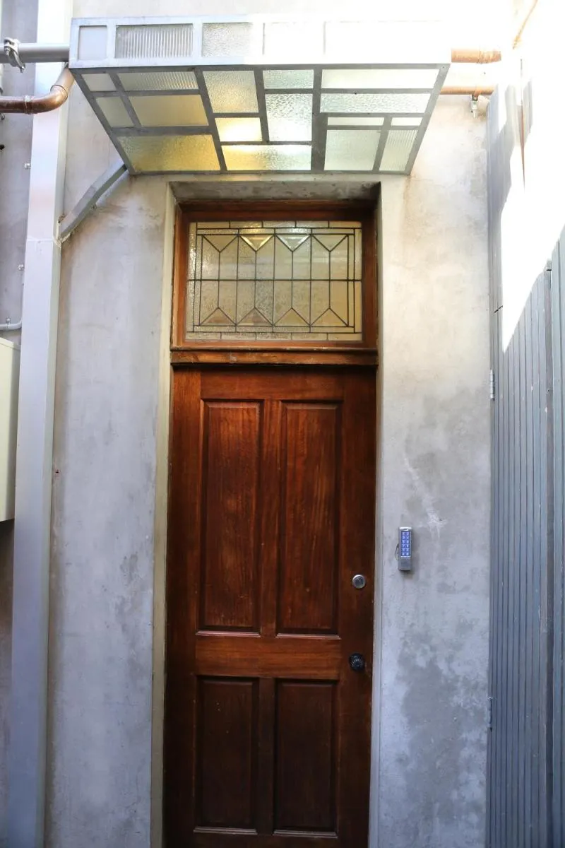 Studio 8 – Penthouse — 5