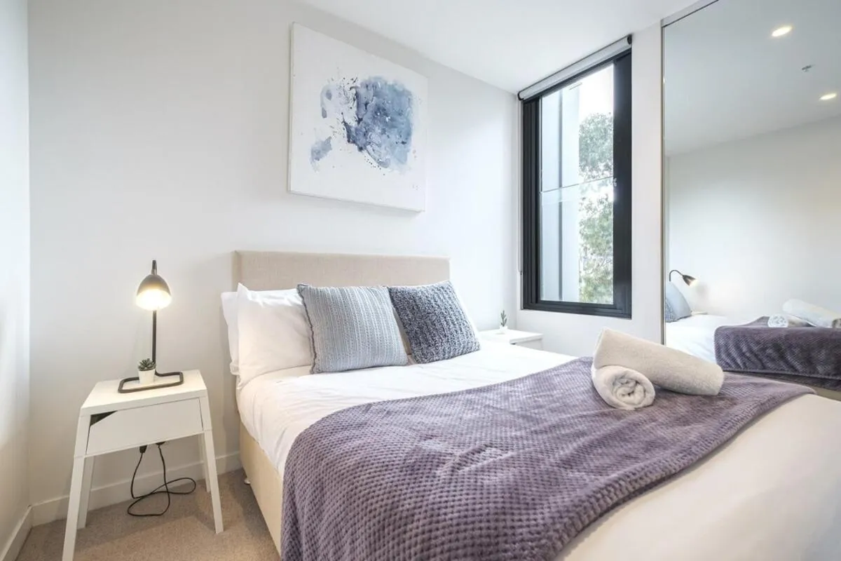 Stunning 2br2ba Apt North Melwi-fifree Parking — 2