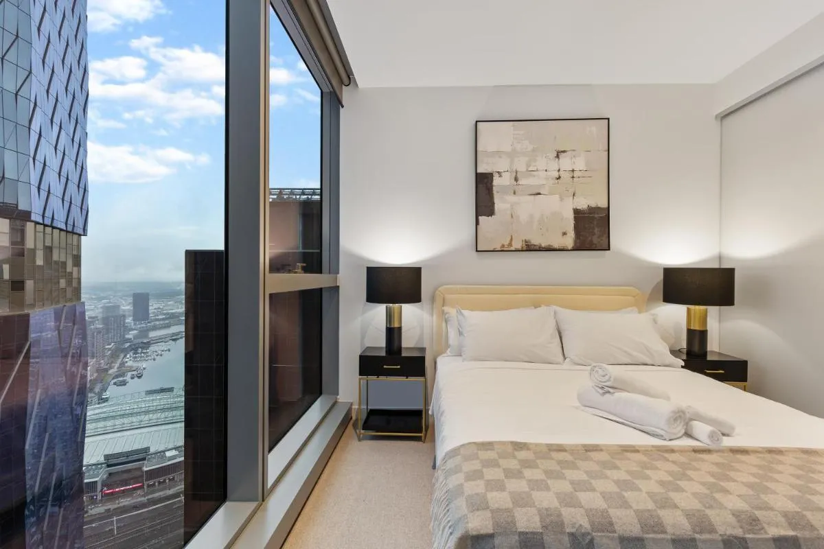 Stunning City Views and Best CBD Location w Pool — 2
