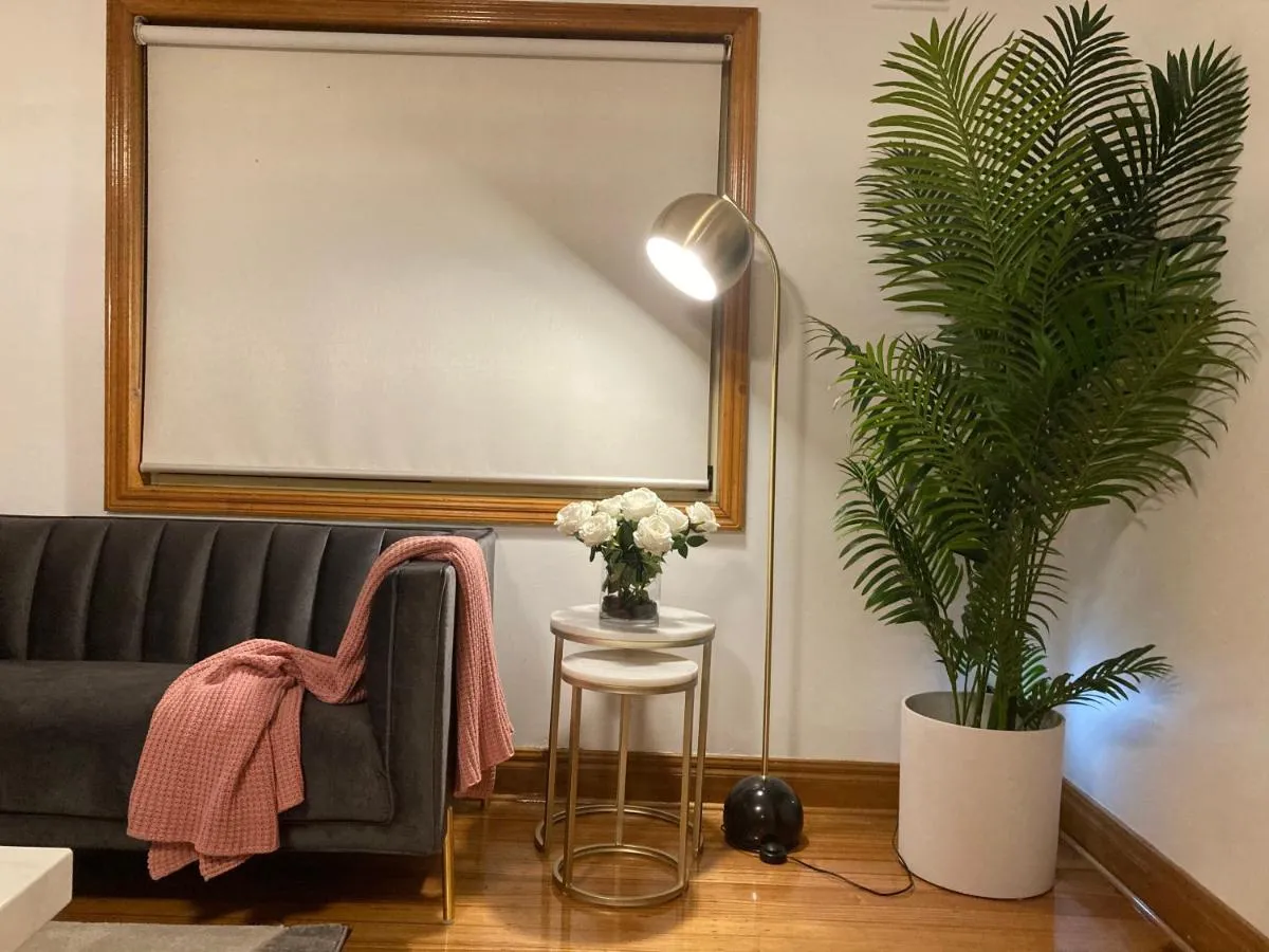 Style/Comfort/Spacious 4 bedroom house plus study — 3
