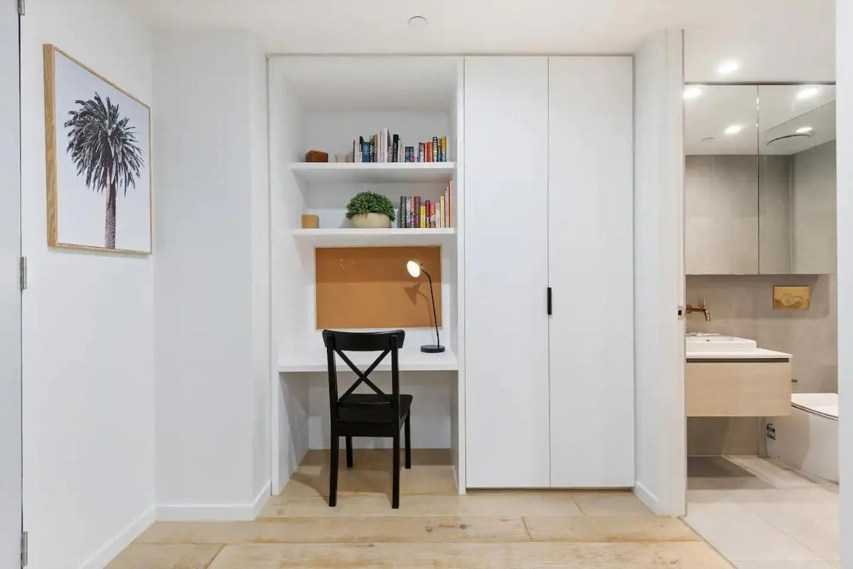 Stylish One BD Hideaway in Essendon — 4