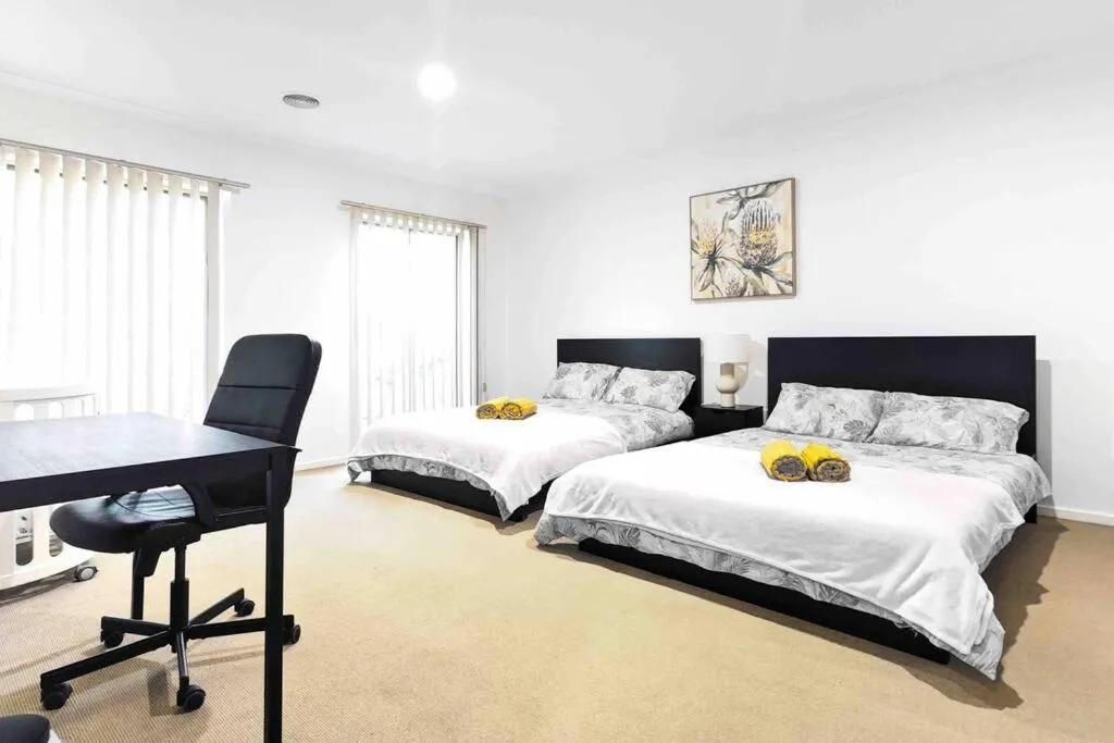Suburb best family house Melbourne east — 2