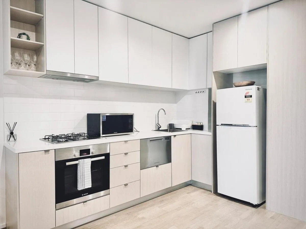 Summus 2br2ba Maribyrnong Wifi Parkbalcony — 4