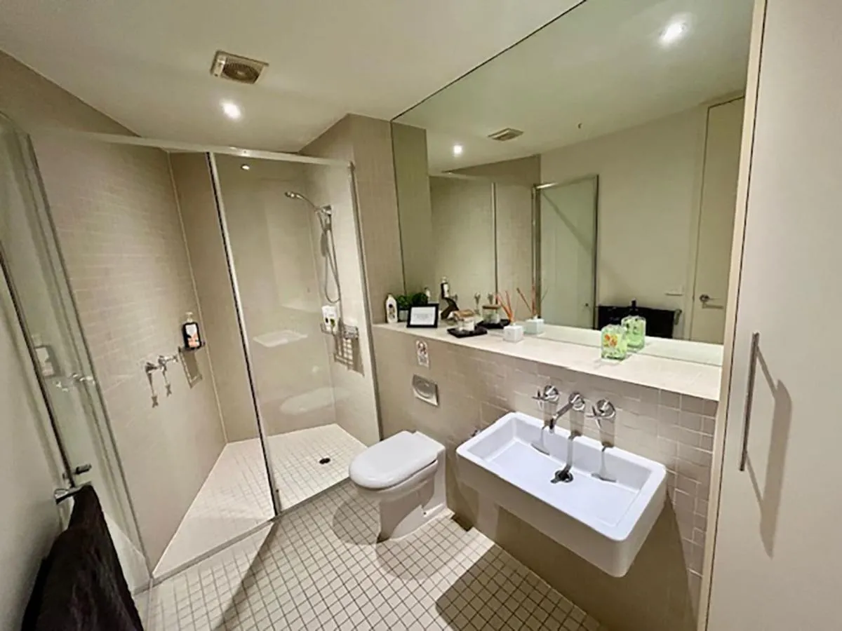 Superb City Views – Apartment, work or just relax! — 3