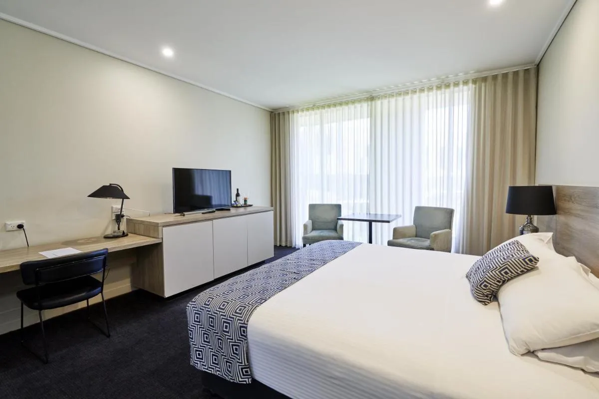 The Dingley Hotel — 2