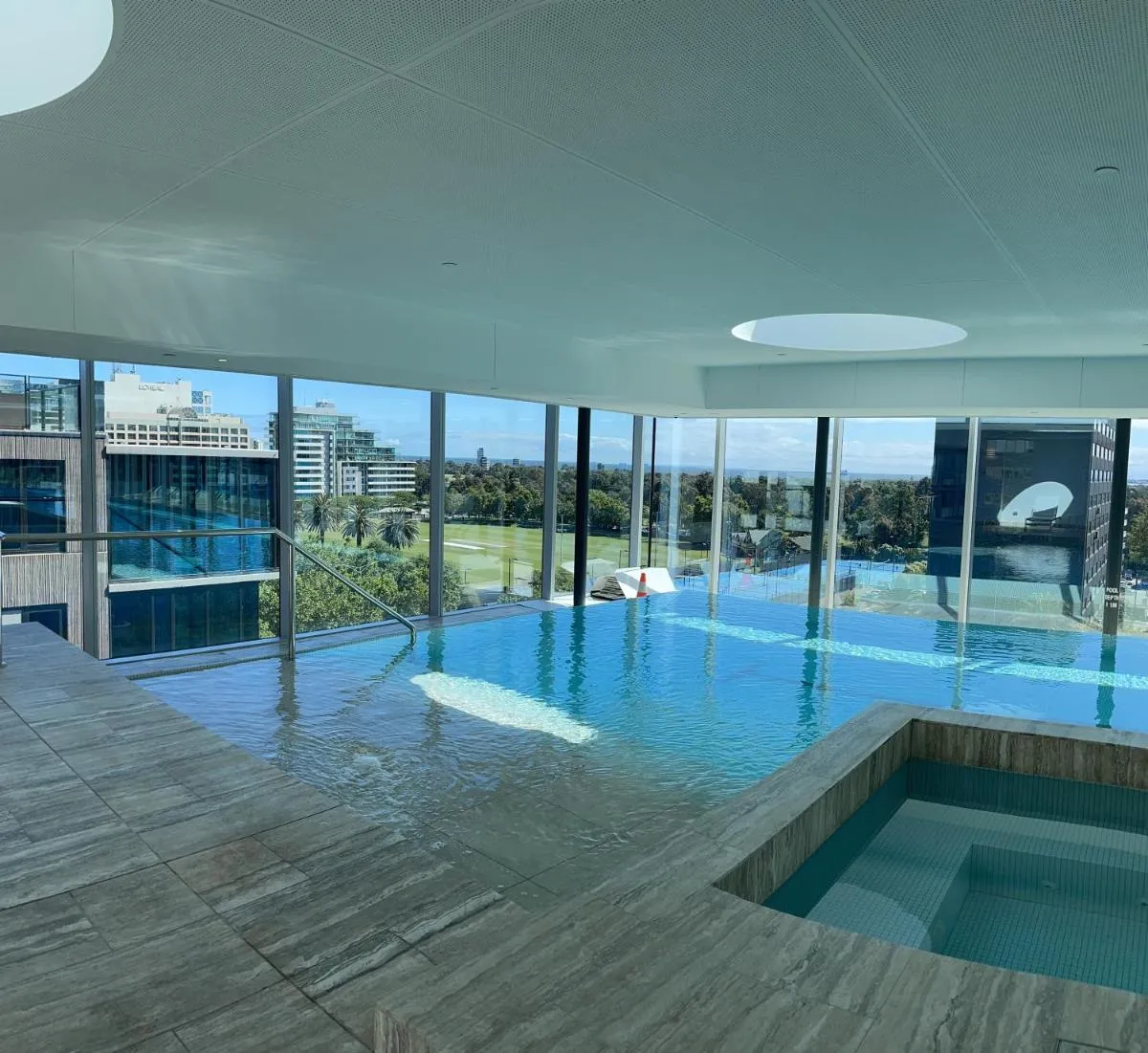 The Fawkner Apartment Bay-view pool/Gym Free Parking — 3