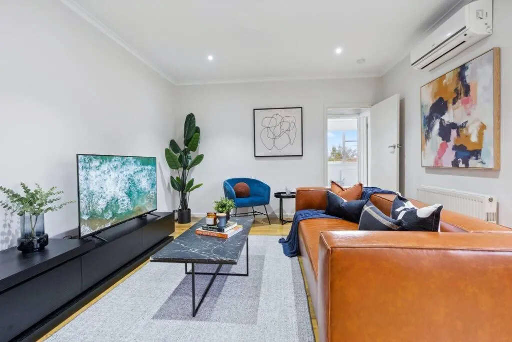 The Fulton Residence — 5