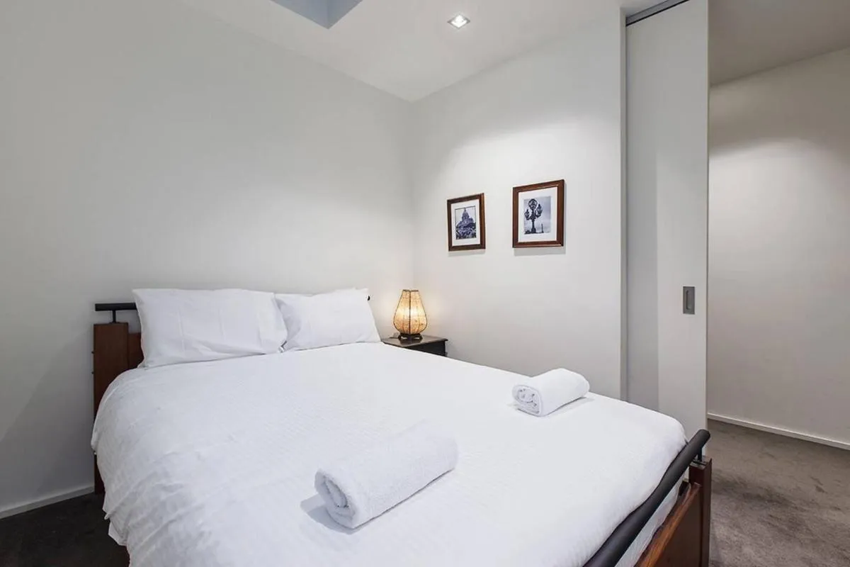 The Nook – A Prime Location to Explore Melbourne — 2