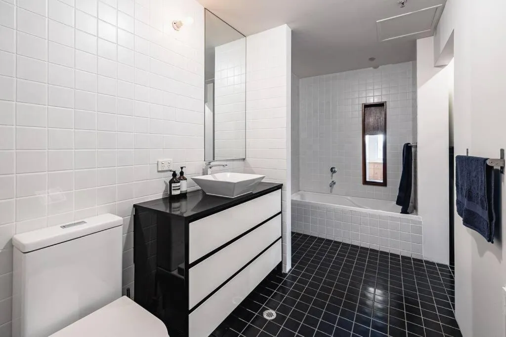 The Penthouse on Gertrude St – Fitzroy — 3