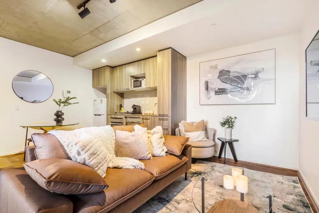 Urban Hideaway in Melbourne’s Epicentre