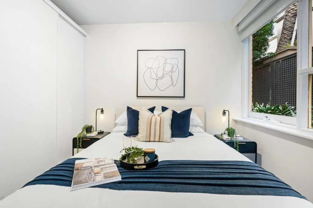 Urban Oasis in Toorak — 2