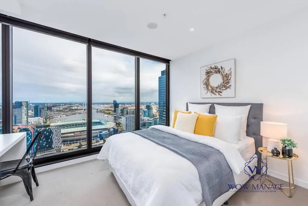 WOW Apartment on Lonsdale — 2