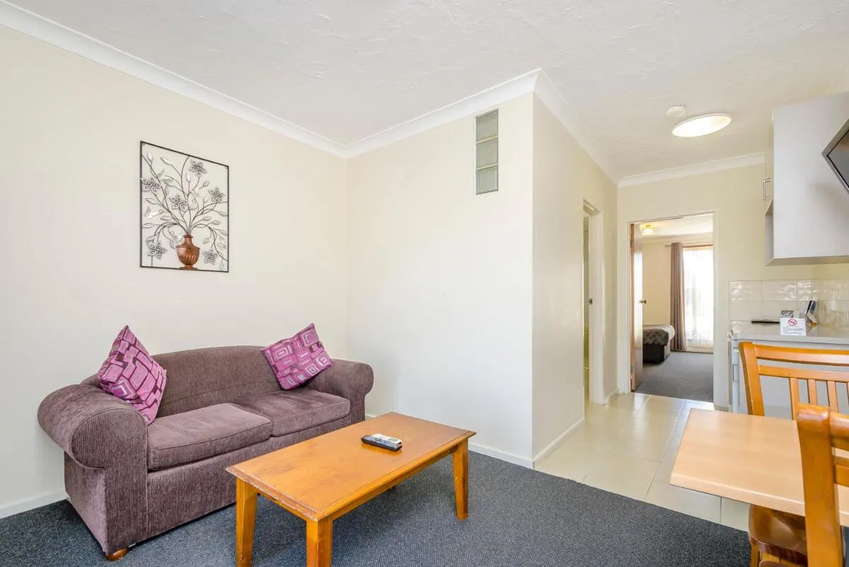 Werribee Motel and Apartments — 5