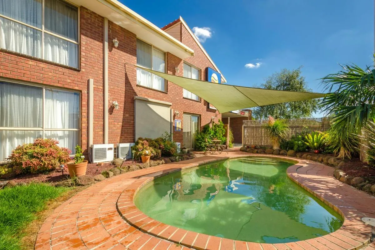 Werribee Motel and Apartments — 4