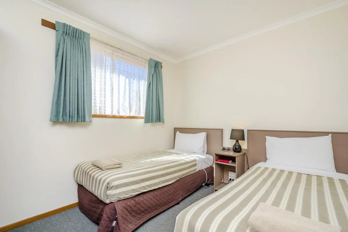 Werribee Motel and Apartments — 2