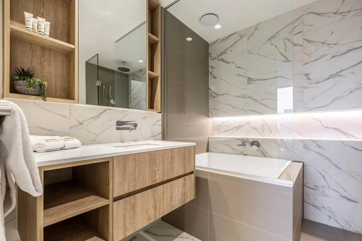 West Side Explore Downtown Melb in Stylish Apt — 3