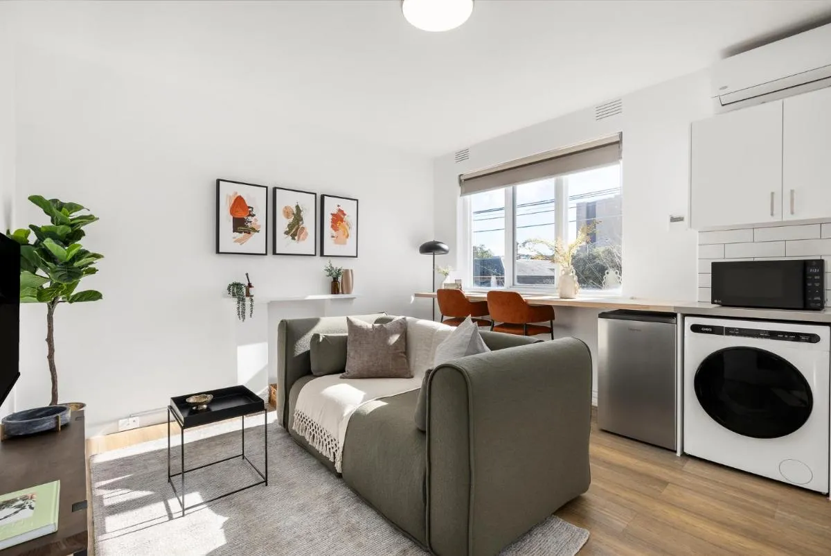 Windsor Apartments by Urban Rest — 4