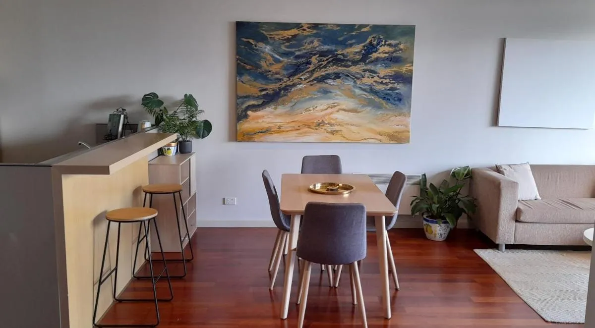 beautiful apartment 100mts near the beach in Port Melbourne — 5