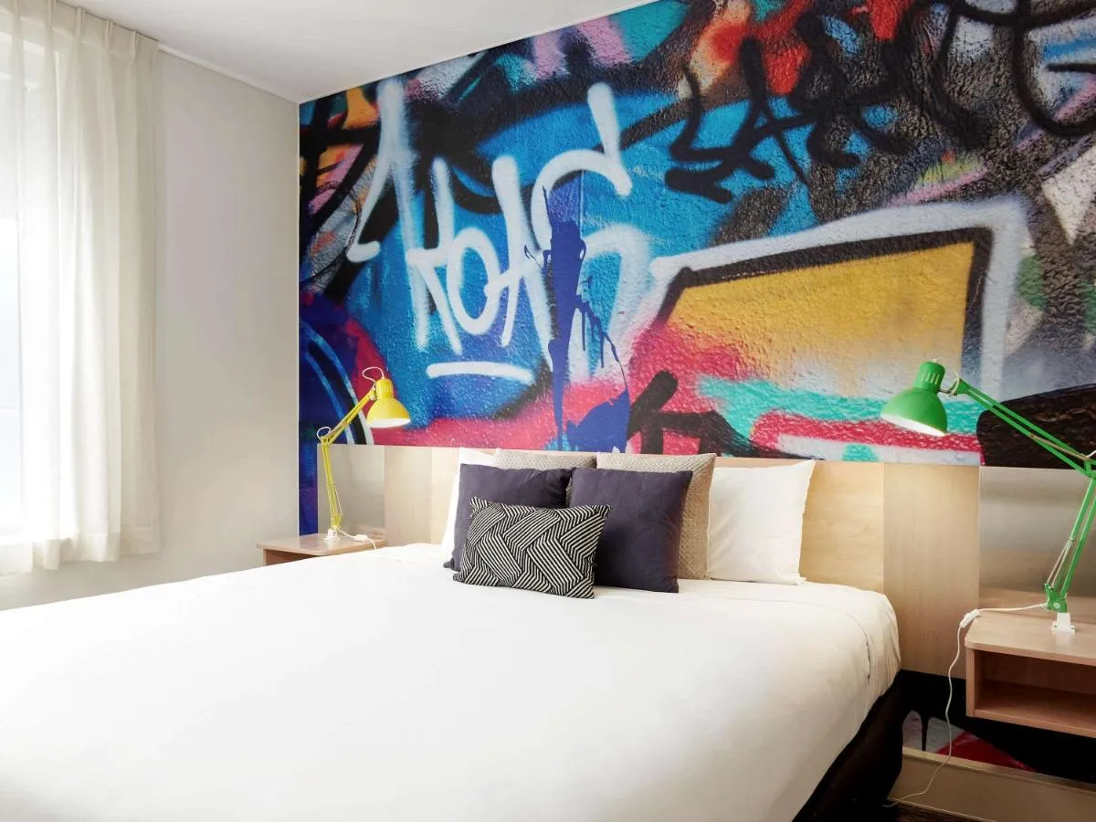 ibis Melbourne Hotel and Apartments — 2