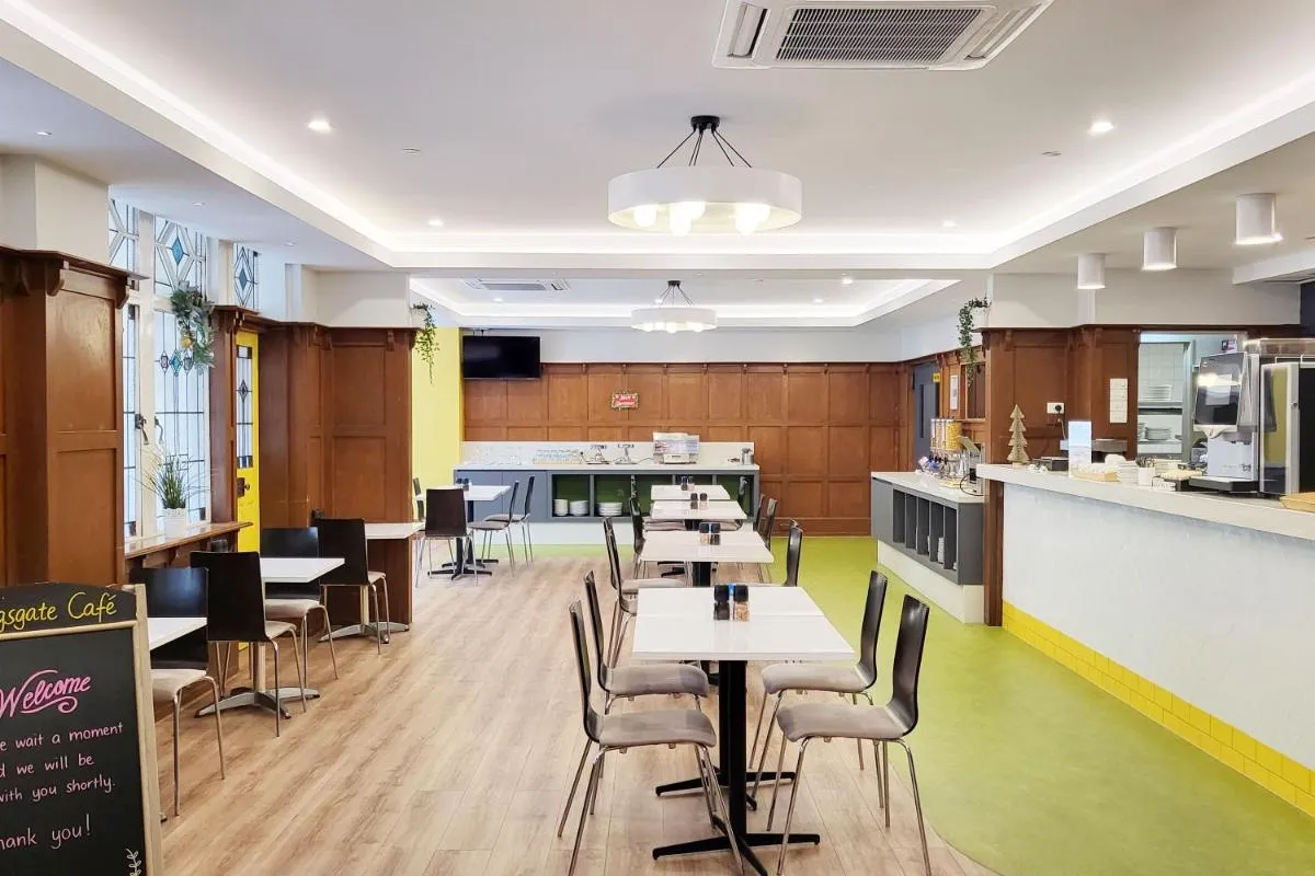 ibis Styles Kingsgate Hotel — 4