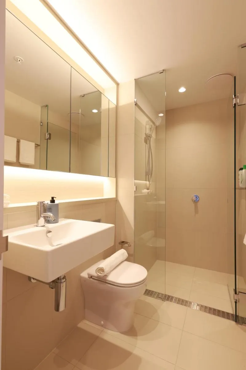 014D Spacious 2BR Abnb Apartment in Melbourne with Free Parking — 3