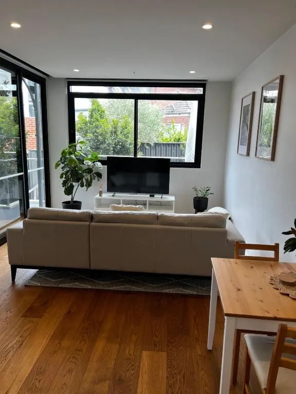 2 bedroom gem
