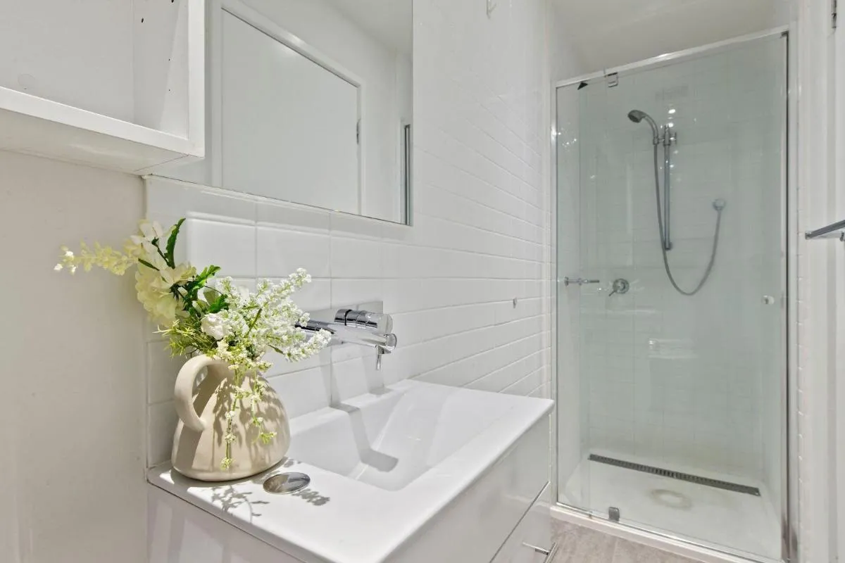 A Cozy CBD Studio Near Melbourne Central — 3