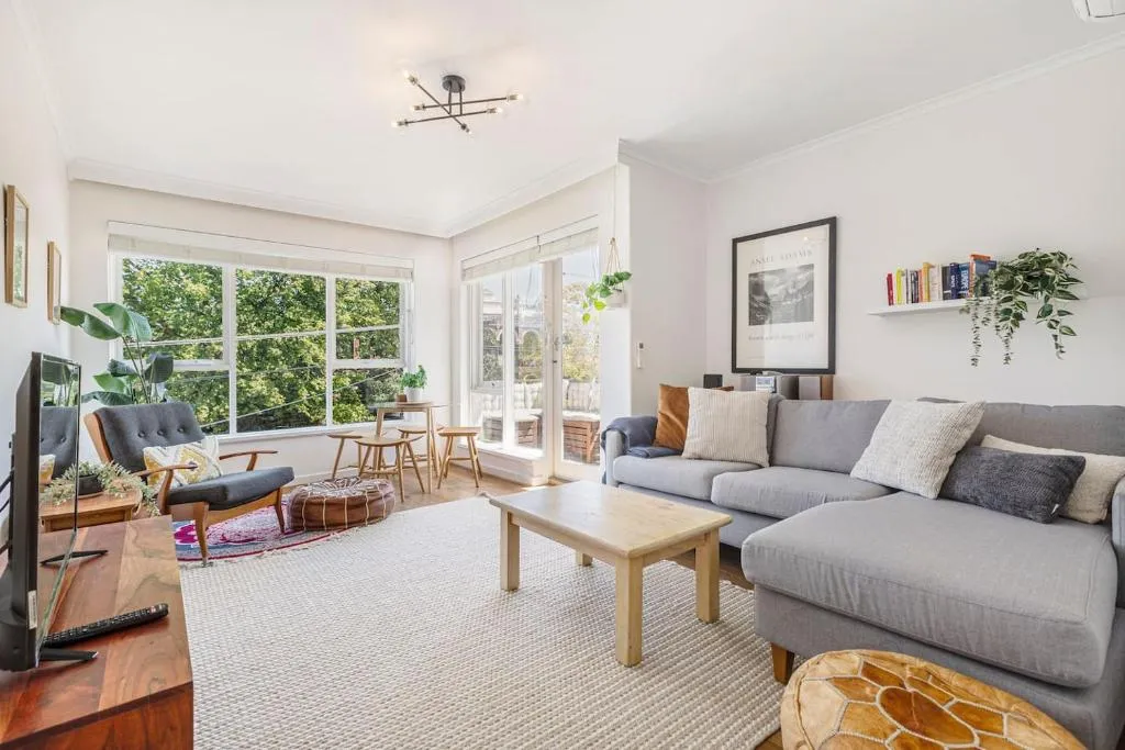 Auburn & Ivy – Scandi Charm off Burwood Road