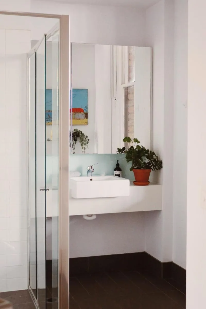 Bespoke Abortsford Apartment — 4